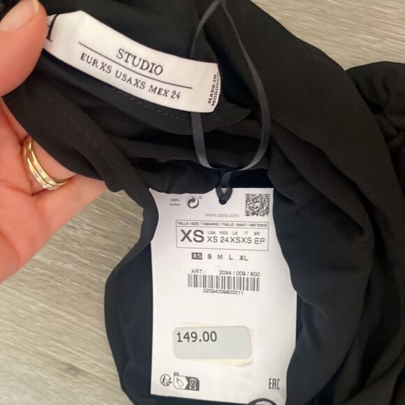 Zara asymmetric 1 Arm High Neck Black dress with gathering Nwt XS - Picture 5 of 6